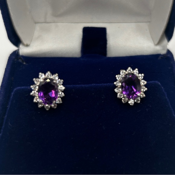 Vintage 925 Sterling Amethyst Gemstone and Cubic Zirconia Oval Screw On Earrings - Picture 3 of 7